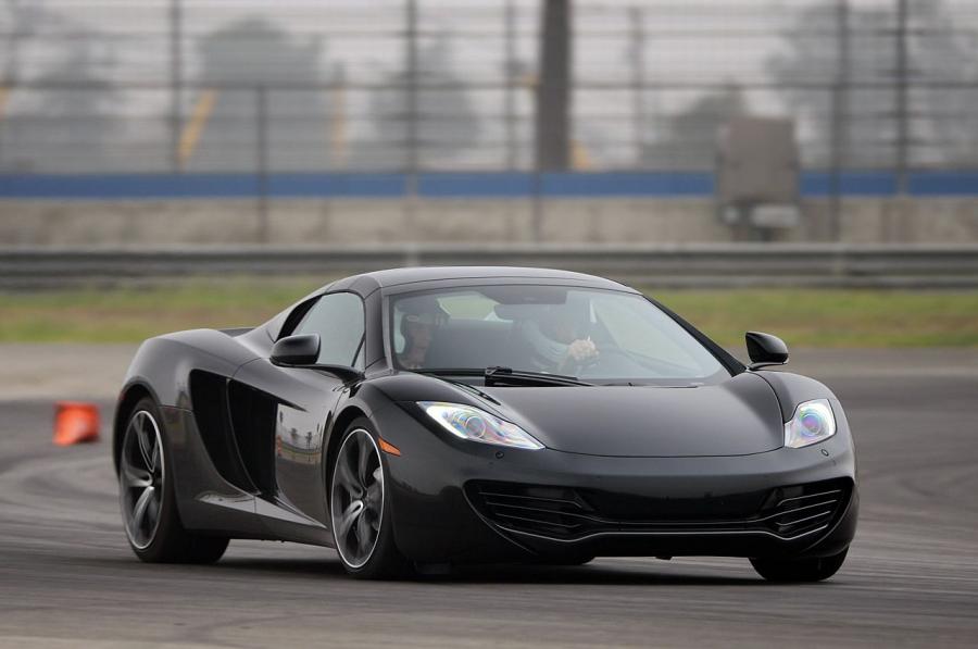  McLaren MP4-12C Spyder 2012 года  (фото 137 из 270)